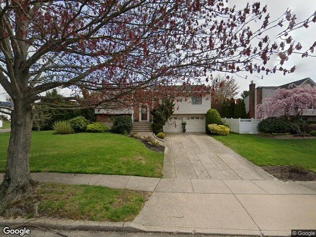 House image located at Commack, NY 11725