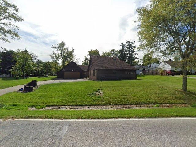 House image located at Saint Paul, MN 55125