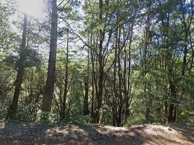 House image located at Garberville, CA 95542