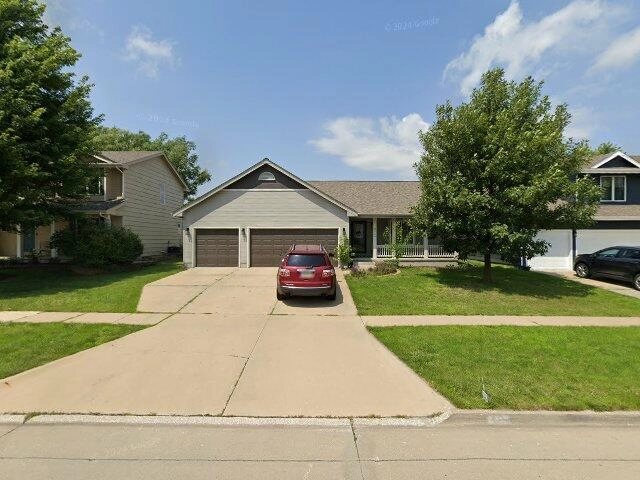 House image located at Altoona, IA 50009