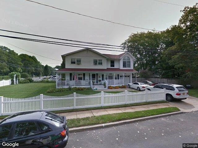 House image located at Bay Shore, NY 11706