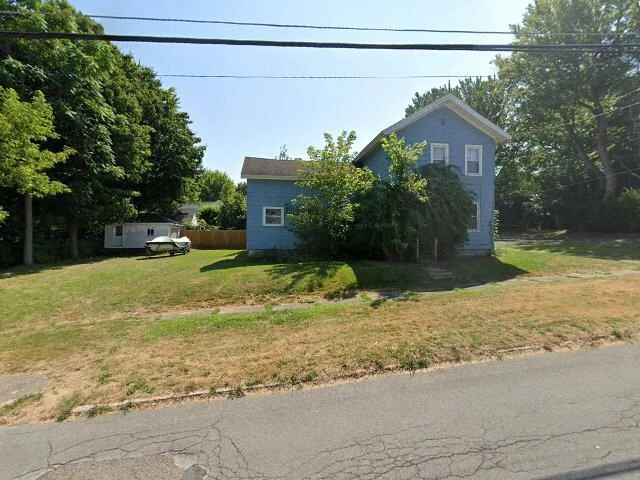 House image located at Fulton, NY 13069
