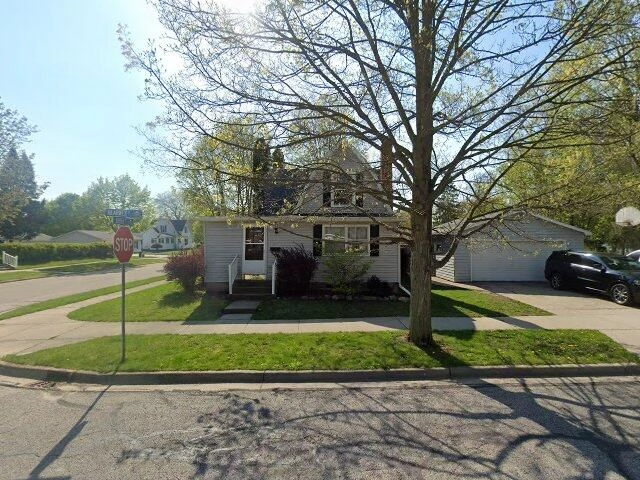 House image located at Portland, MI 48875