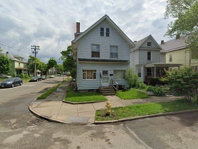 House image located at Erie, PA 16503