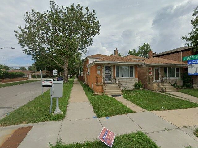 House image located at Chicago, IL 60619