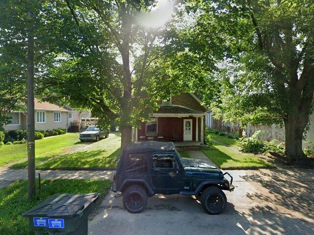 House image located at New Troy, MI 49119