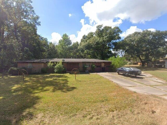 House image located at Groves, TX 77619