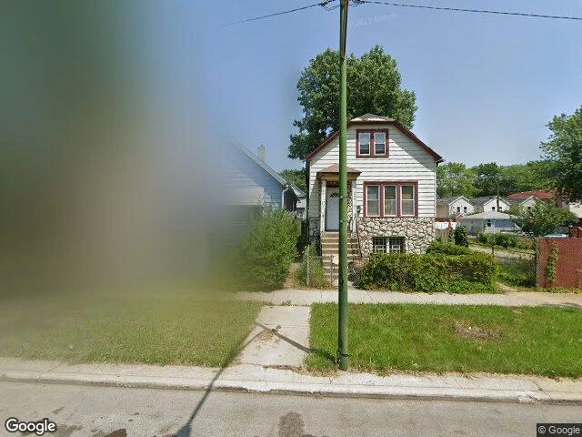 House image located at Chicago, IL 60617