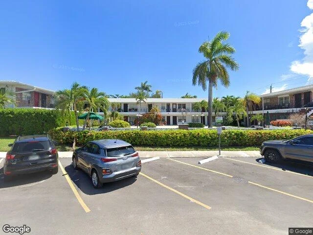 House image located at Hallandale, FL 33009