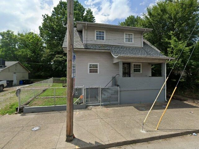 House image located at Louisville, KY 40211