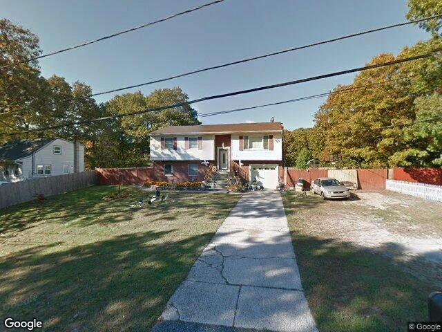 House image located at Shirley, NY 11967