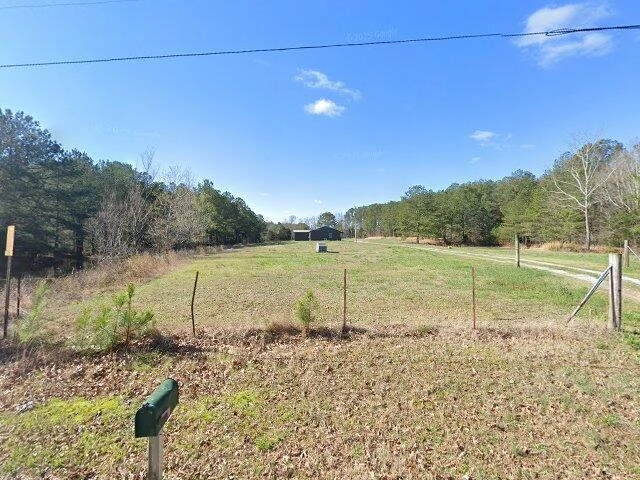 House image located at McKenzie, TN 38201