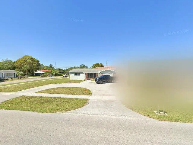 House image located at Lake Worth, FL 33462