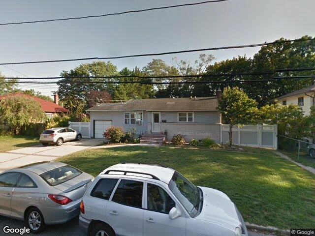 House image located at Bay Shore, NY 11706