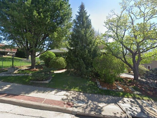 House image located at Dubuque, IA 52001