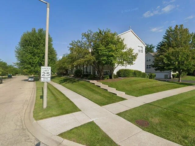 House image located at Round Lake, IL 60073