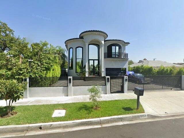 House image located at North Hollywood, CA 91606