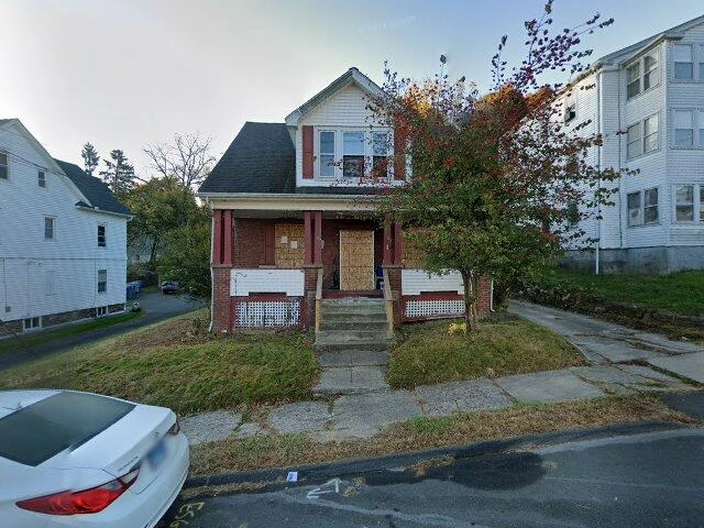 House image located at Bristol, CT 06010