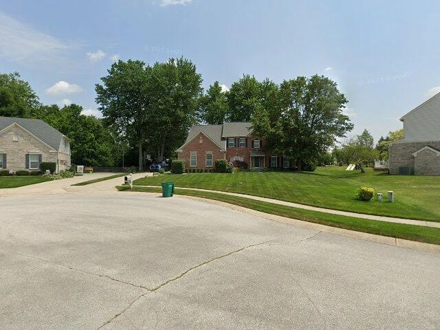 House image located at Avon, IN 46123