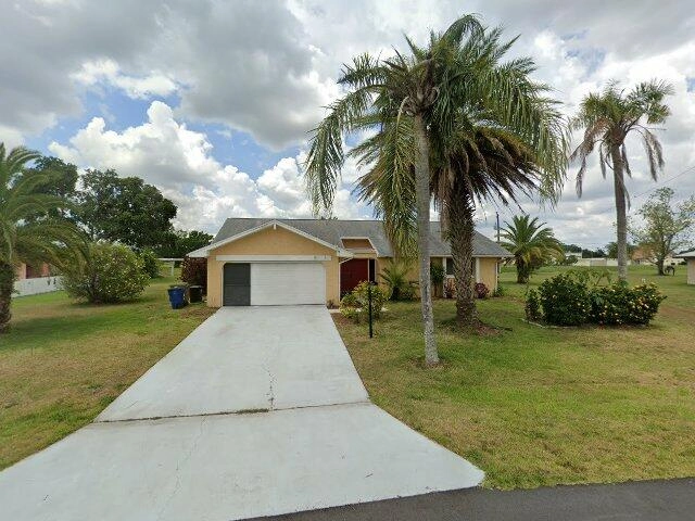 House image located at Lehigh Acres, FL 33936