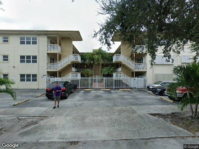 House image located at Hollywood, FL 33020