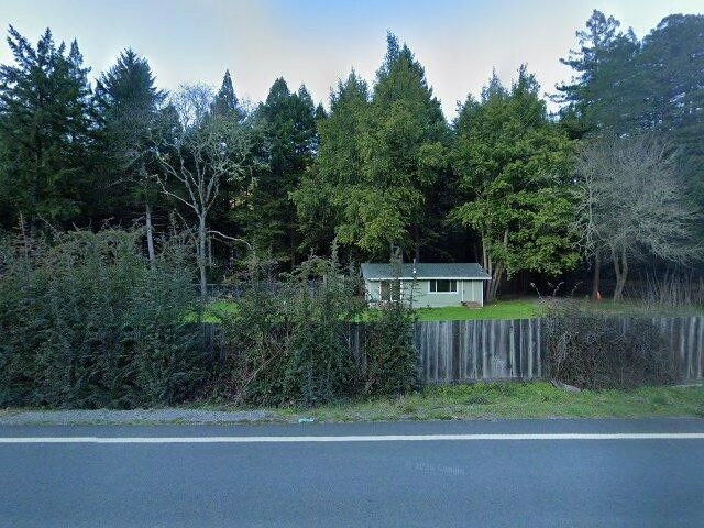 House image located at Carlotta, CA 95528