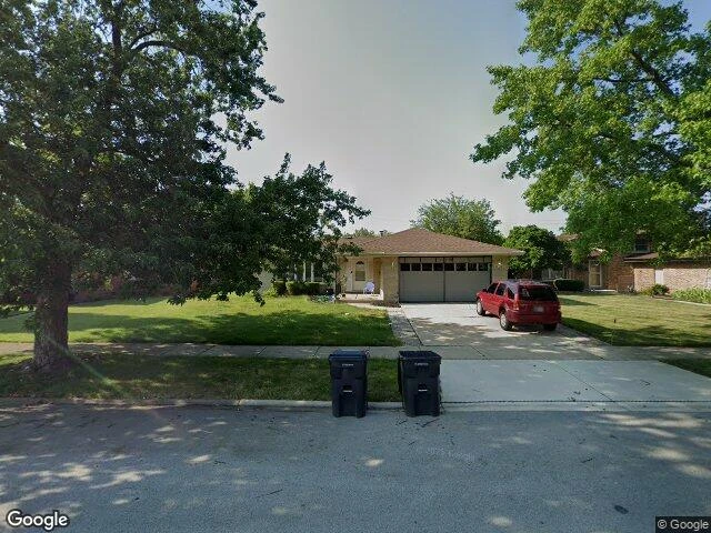 House image located at South Holland, IL 60473
