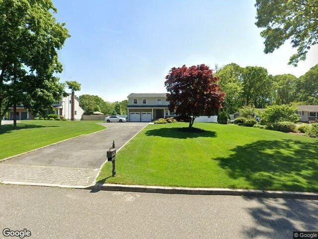 House image located at Smithtown, NY 11787