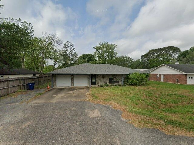 House image located at West Columbia, TX 77486