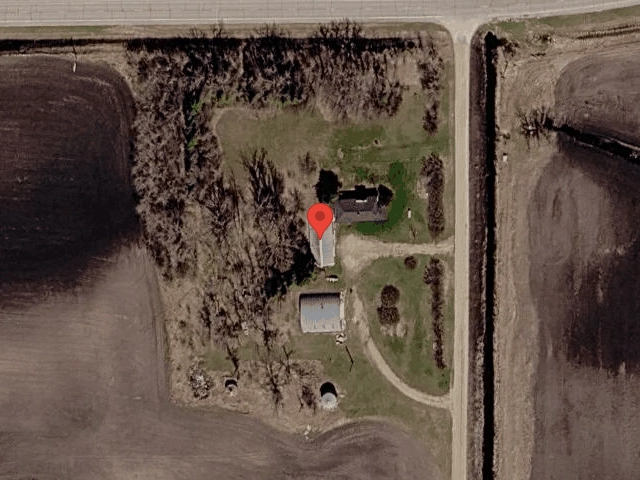 House image located at Warroad, MN 56763
