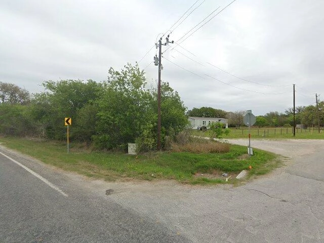 House image located at Beeville, TX 78102