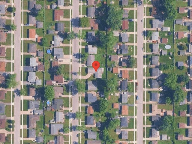 House image located at Griffith, IN 46319