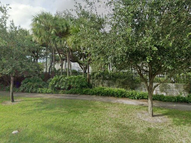 House image located at Miami, FL 33179