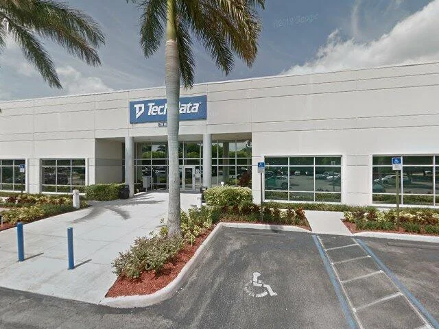 House image located at Miami, FL 33172