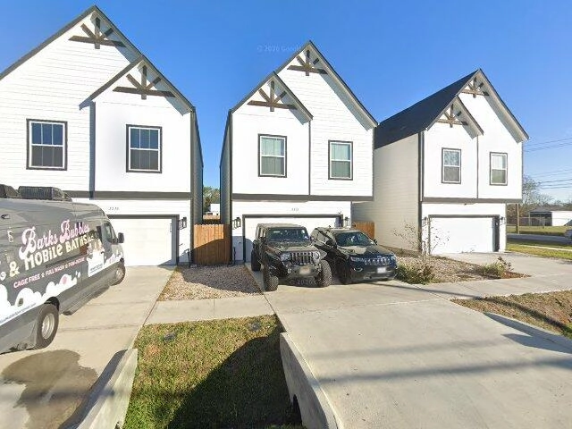 House image located at Houston, TX 77091