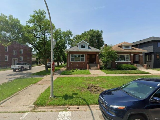 House image located at Chicago, IL 60619