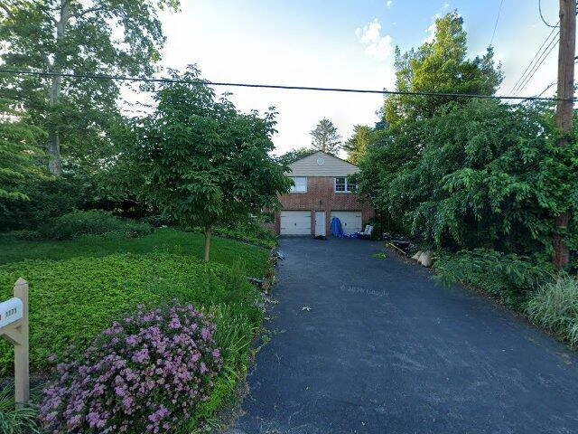 House image located at York, PA 17403