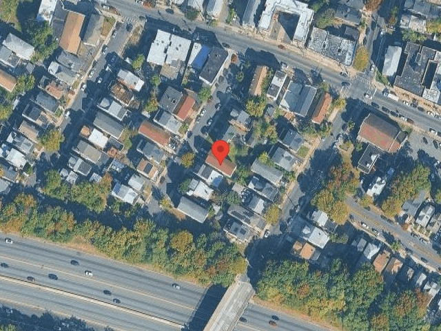 House image located at Newark, NJ 07112
