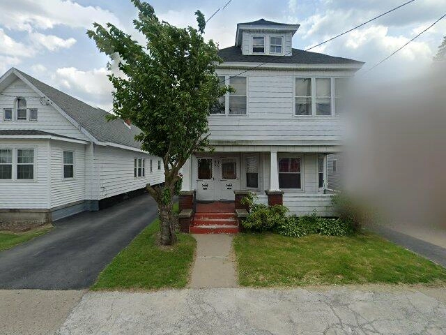 House image located at Adrian, MI 49221