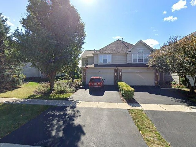 House image located at Saint Charles, IL 60175