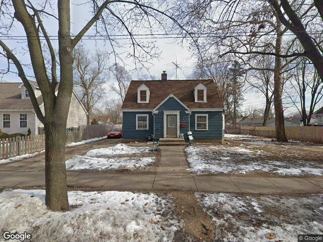 House image located at Elgin, IL 60120