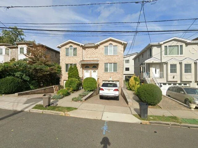 House image located at Palisades Park, NJ 07650