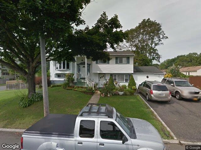 House image located at Bay Shore, NY 11706