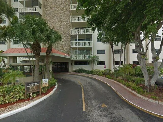 House image located at Miami, FL 33179