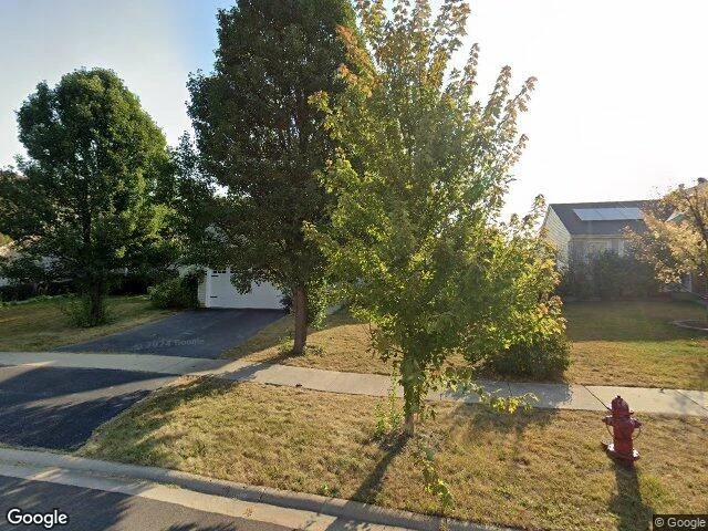 House image located at Round Lake, IL 60073