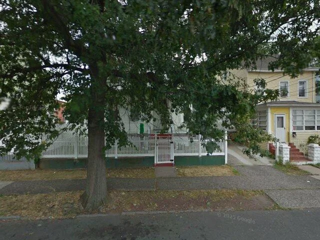 House image located at Paterson, NJ 07522