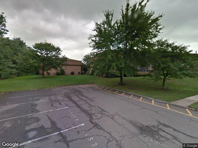 House image located at Woodbridge, NJ 07095