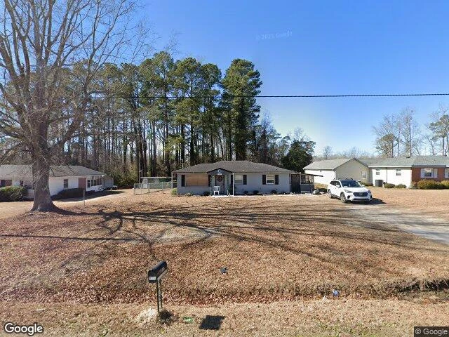 House image located at Dillon, SC 29536