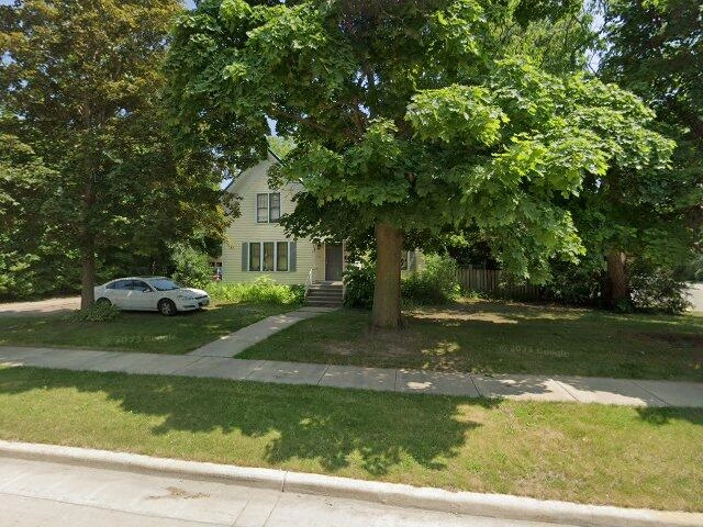 House image located at Clintonville, WI 54929