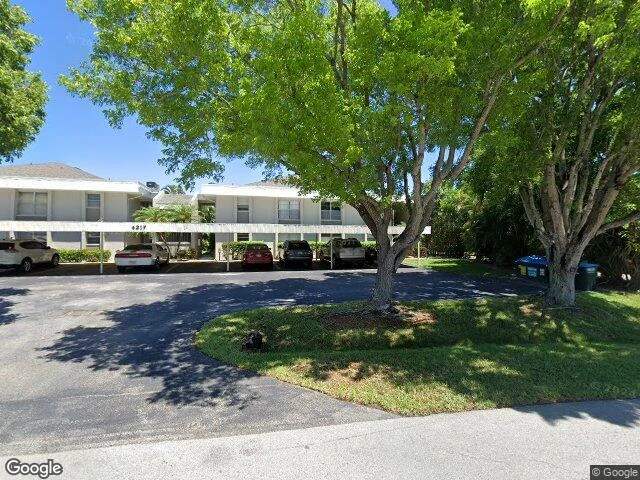 House image located at Cape Coral, FL 33904